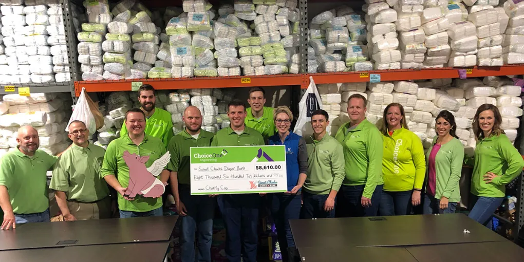 Volunteers in the Coverd warehouse.